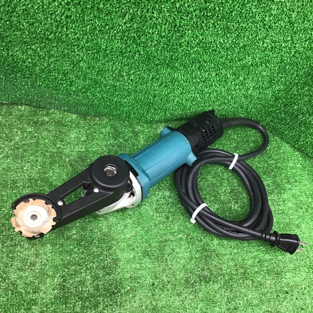 ☆マキタ(makita) 100mmディスクグラインダ 9533B 先端アタッチメント付き 【桶川店】