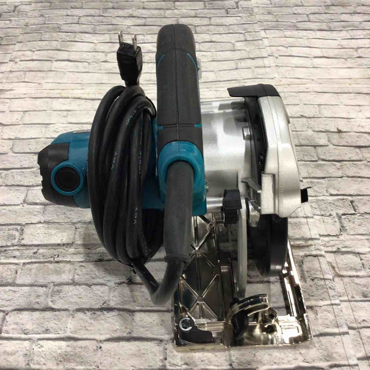 ★マキタ(makita) 電気マルノコ 5331【川口店】