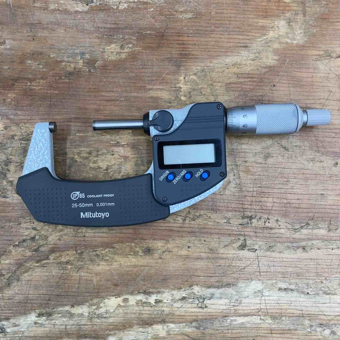 ▼ミツトヨ クーラントプルーフマイクロメーター 293-241-30 MDC-50PX デジタルマイクロメータ【柏店】