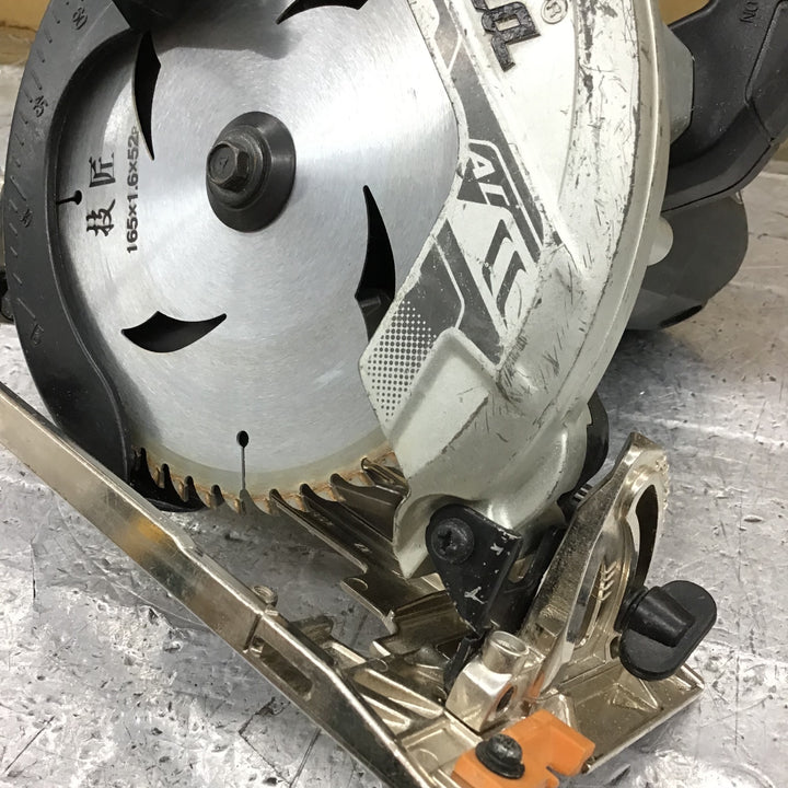 ★マキタ(makita) 電気マルノコ HS6301B【所沢店】