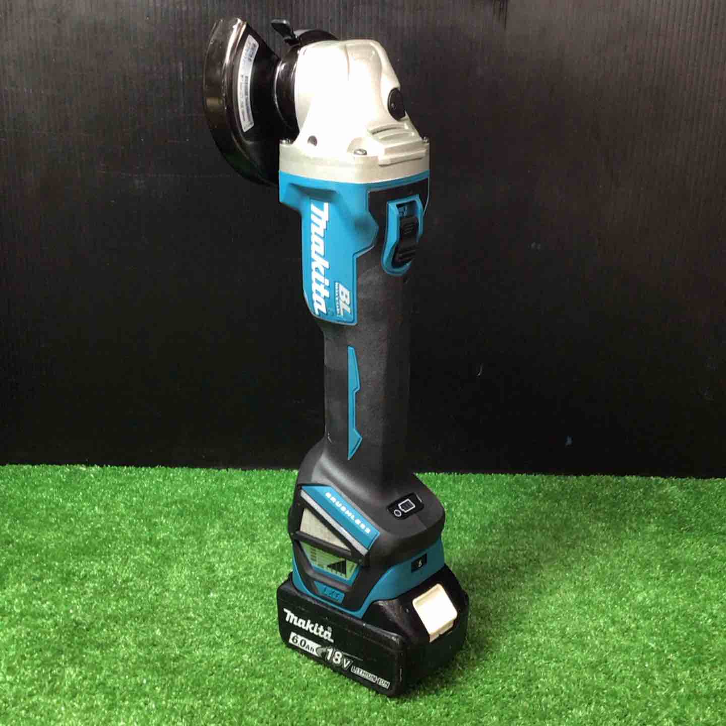 ☆マキタ(makita) 100mmコードレスディスクグラインダ GA412DZ 18V 