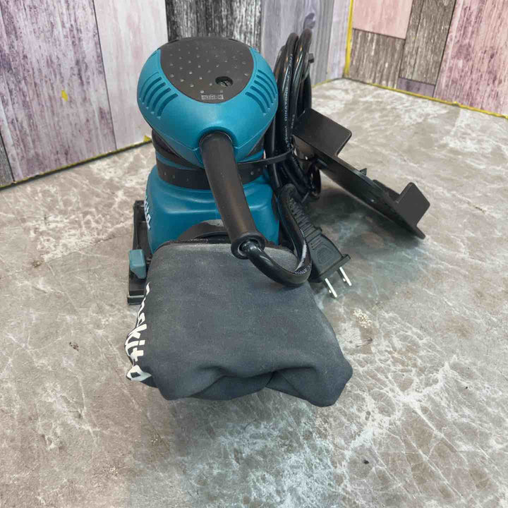 ☆マキタ(makita) 防じんミニサンダ BO4555【八潮店】
