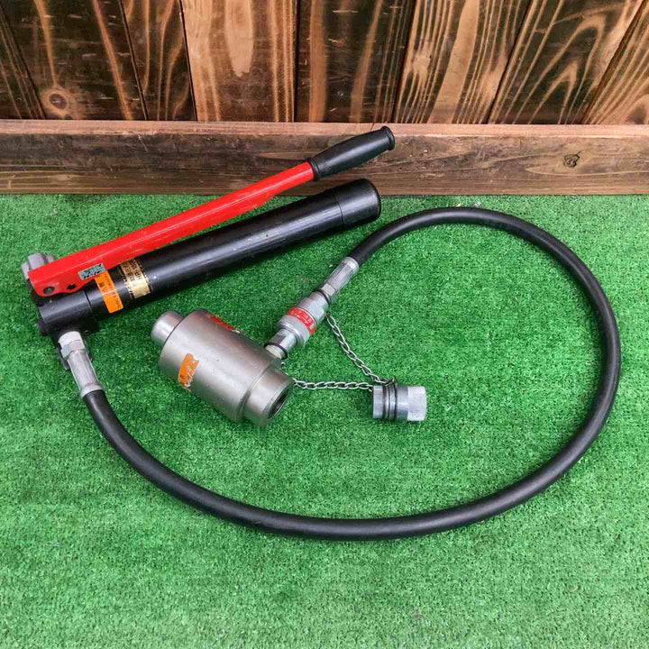 〇泉精器(IZUMI) 手動油圧式ポンプ HP-180N【桶川店】