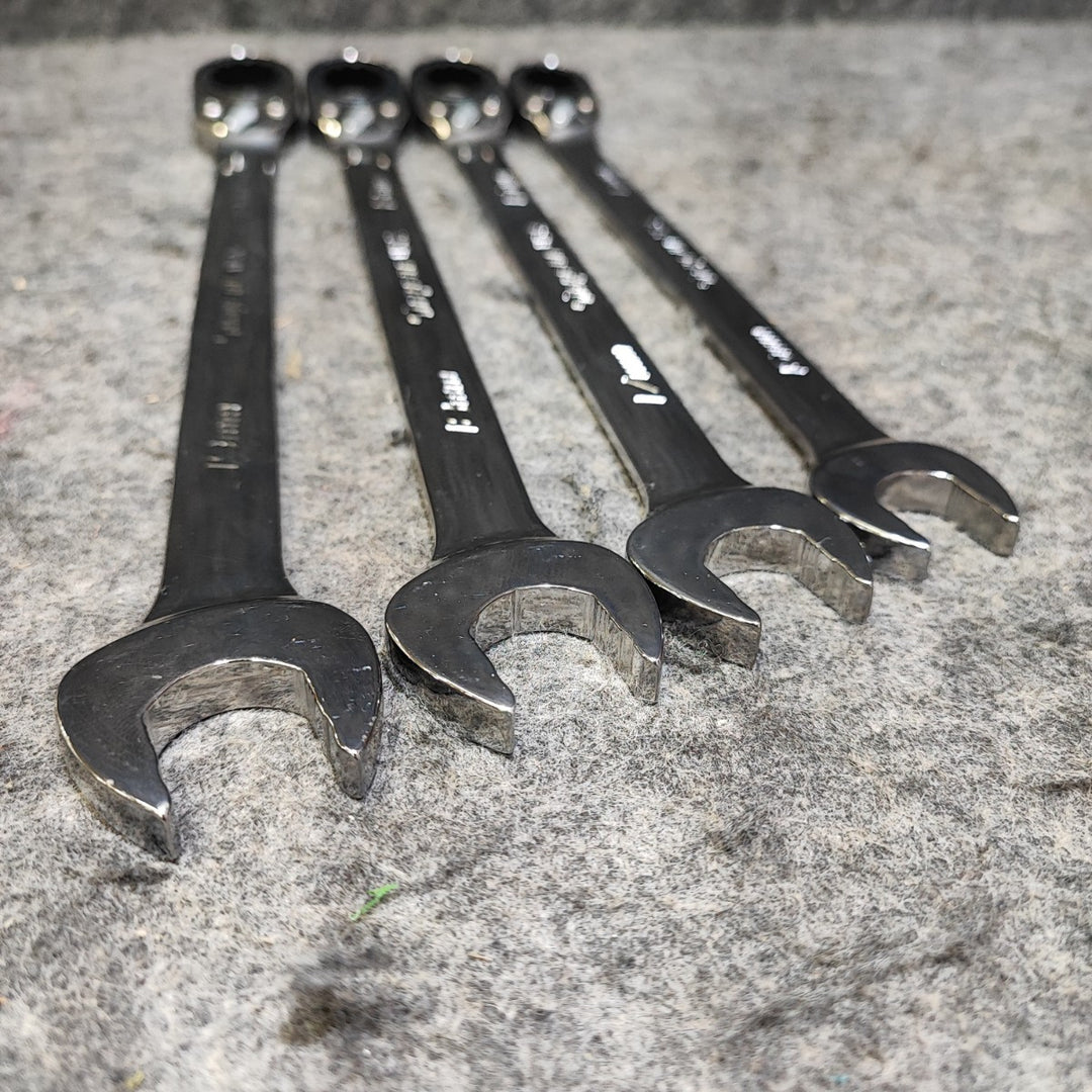 〇切り替え式ラチェットコンビネーション12pcセットSOXRRM【桶川店】