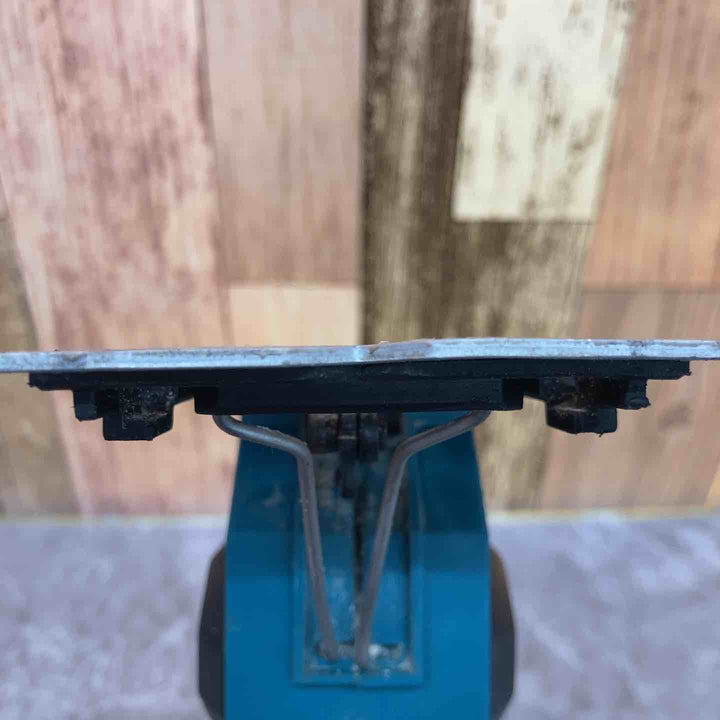 ★マキタ(makita) コードレスボードカッタ SD180DZ【八潮店】