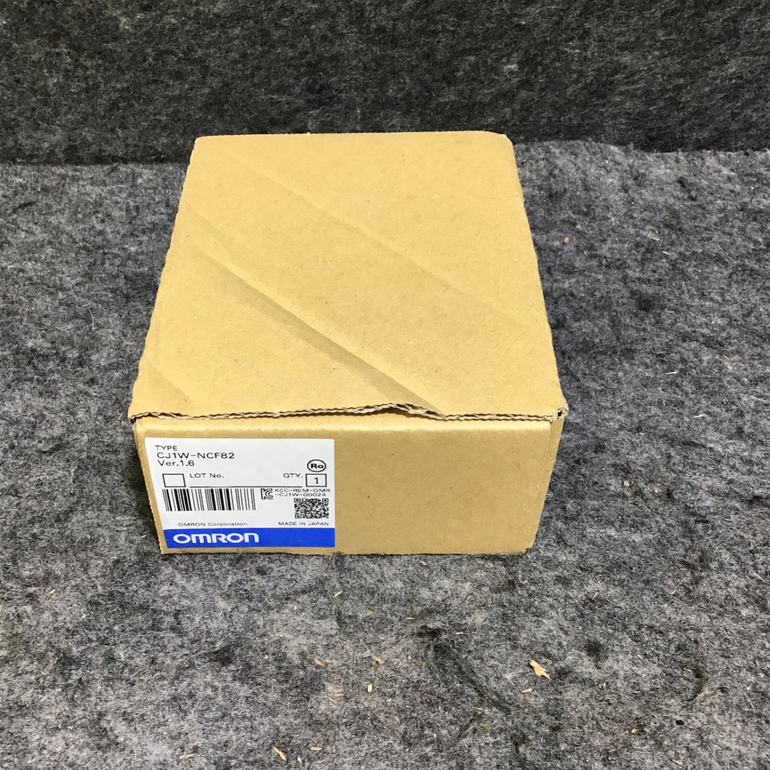 返金保証付き!オムロン プログラムコントローラ CJ1W-NCF82【桶川店】