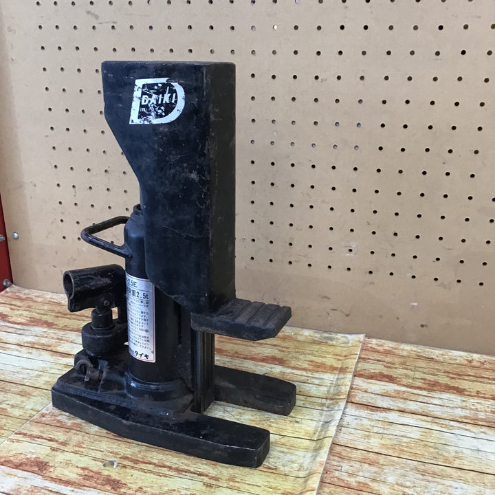 ▼ダイキ 油圧爪つきジャッキレバー回転式 5TON DH-2.5E