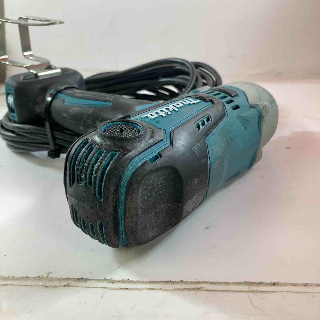 ☆マキタ(makita) インパクトドライバ TD0220【川崎店】