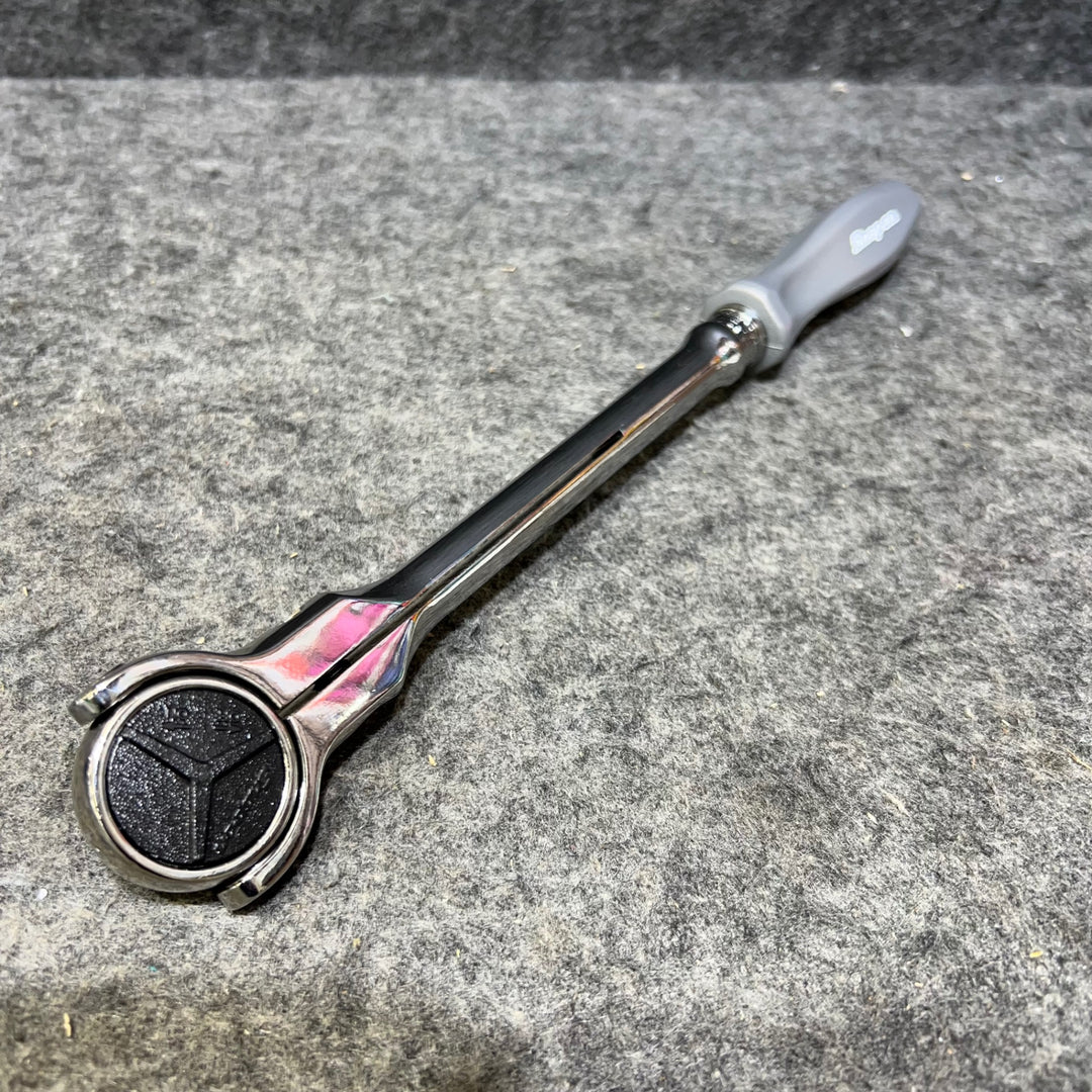 ▼スナップオン/Snap-on 3/8drスイべルヘッドラチェット 差込角:3/8 FHNFD100 旧グリップ ダークチタン【桶川店】