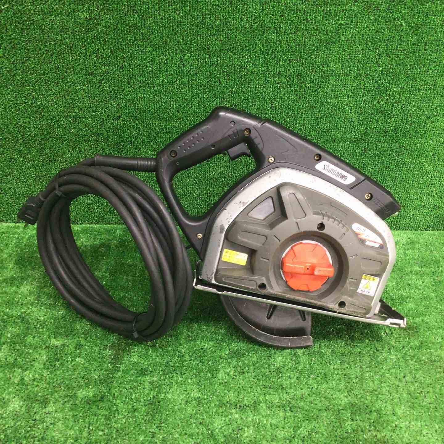 中古品】 新ダイワ/Shindaiwa 180mm 防塵カッター B18N2-F(B18NII