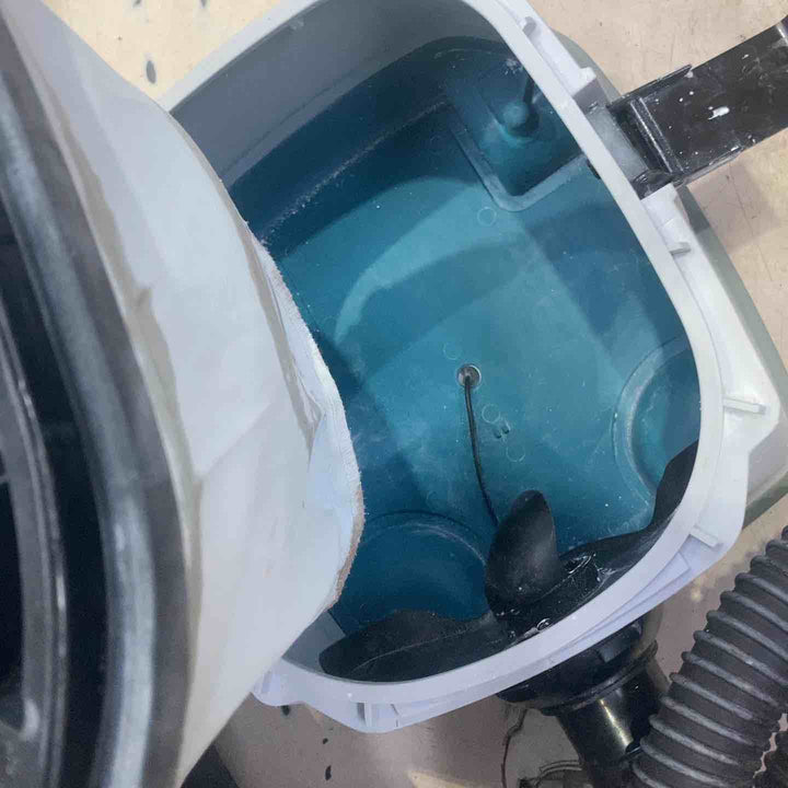 ★マキタ(makita) 粉じん専用 コードレス集じん機 VC867DZ【町田店】