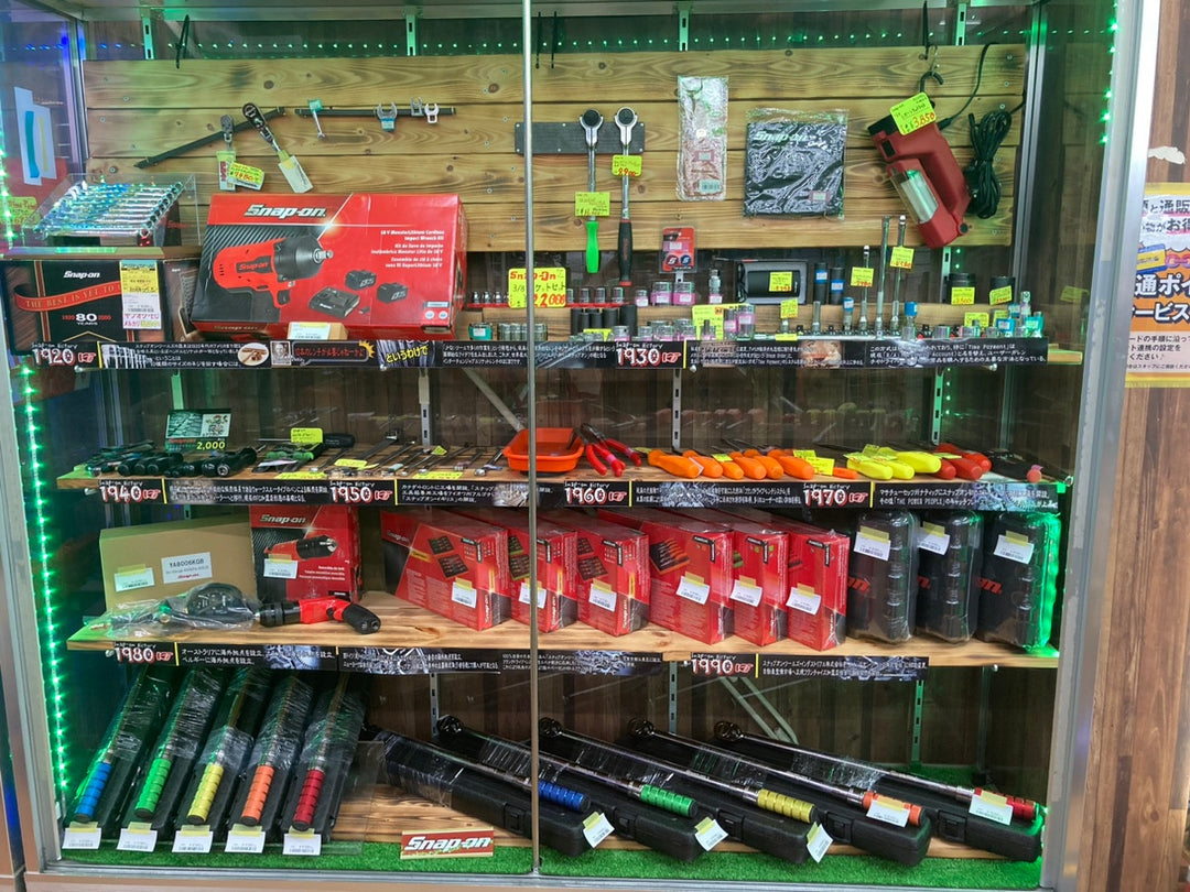 ★スナップオン/Snap-on コードレスインパクトレンチ CT9050J2 レッド【岩槻店】