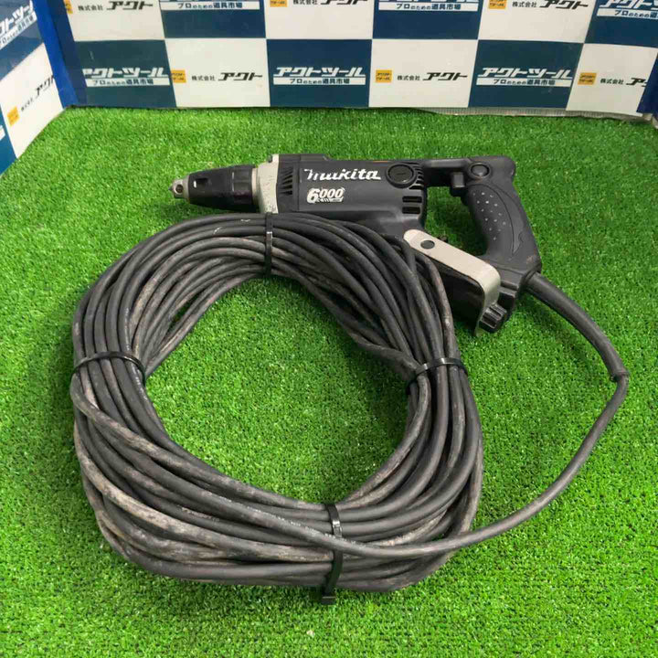 ◇マキタ(makita) ボードスクリュードライバ 6817【草加店】