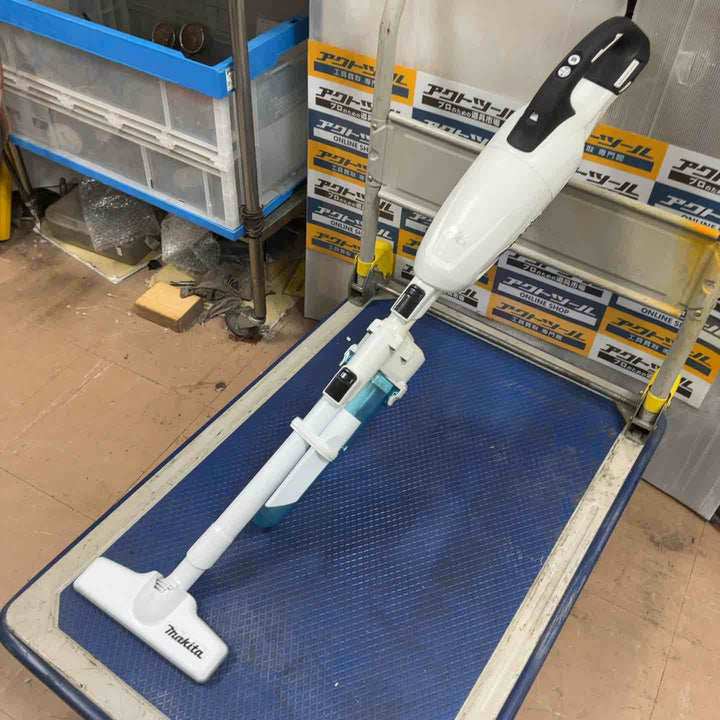 ◇マキタ(makita) コードレスクリーナー CL281FDZCW【草加店】