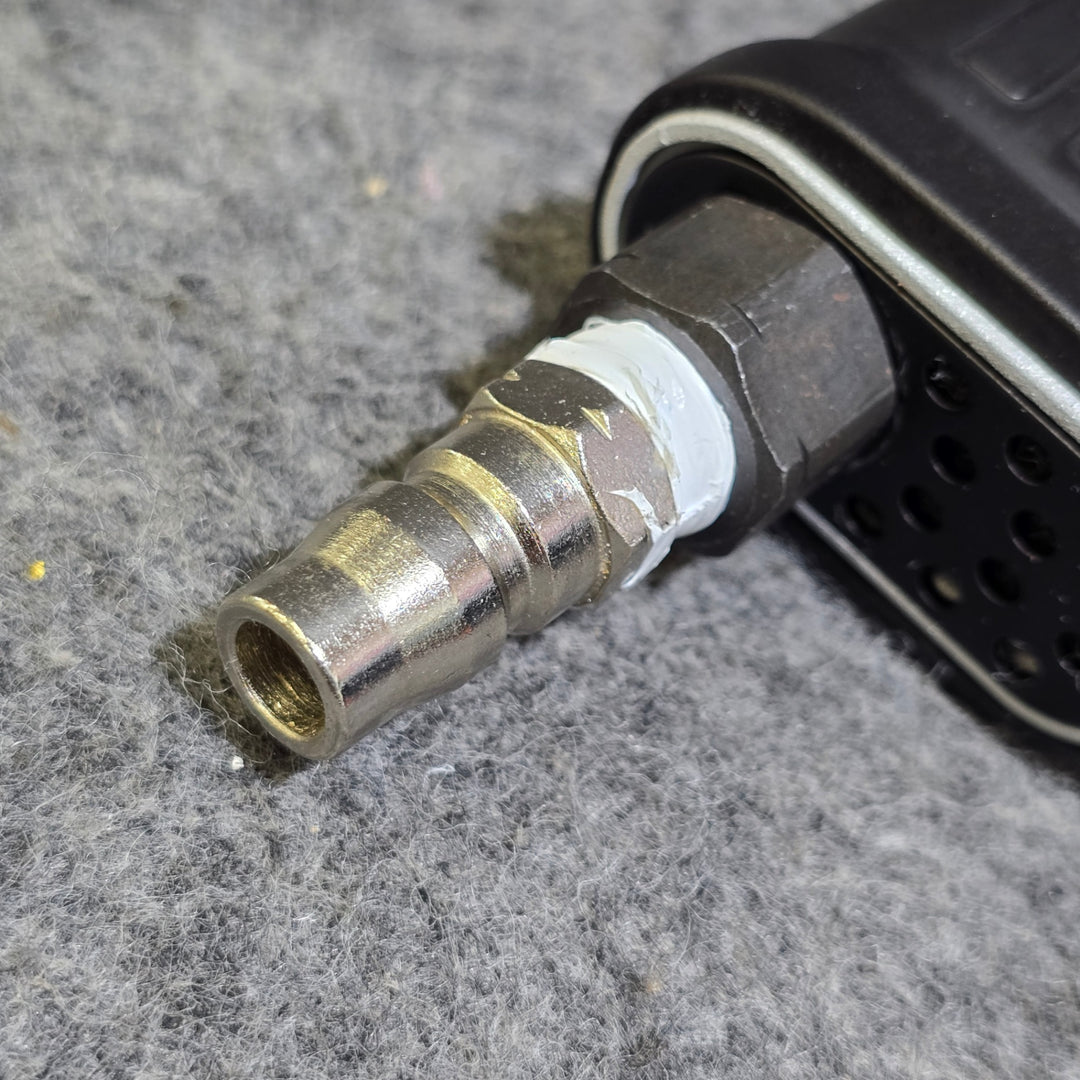 【美品】SK11 強力型エアインパクトレンチ 最大トルク677N・m SIW-242AN 差込角12.7mm(1/2)【桶川店】