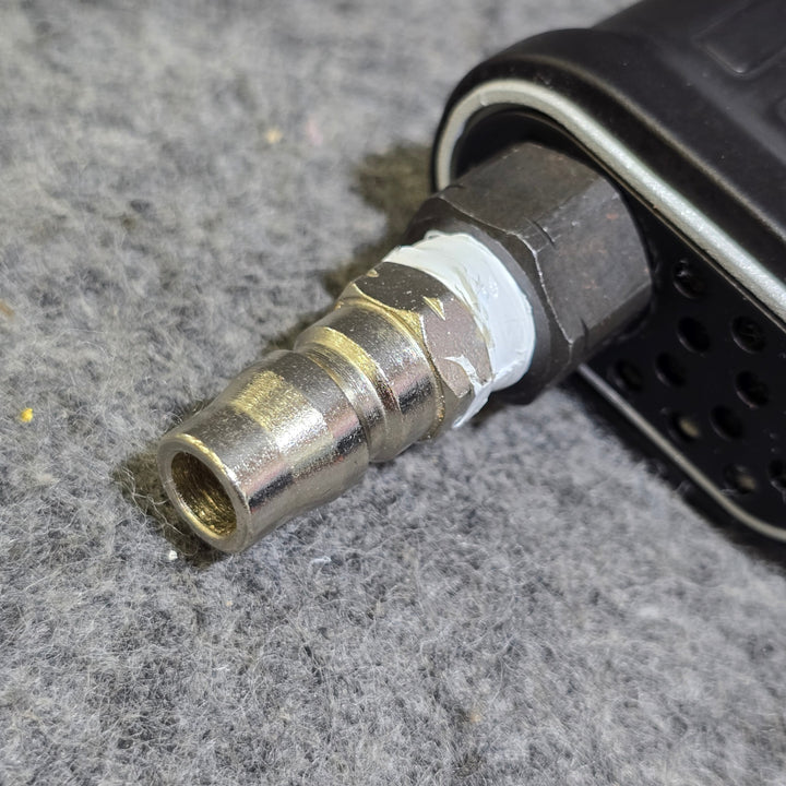 【美品】SK11 強力型エアインパクトレンチ 最大トルク677N・m SIW-242AN 差込角12.7mm(1/2)【桶川店】