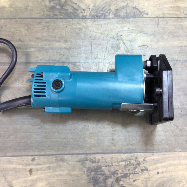 〇マキタ(makita) トリマ チャック孔径6mm 3705【東大和店】