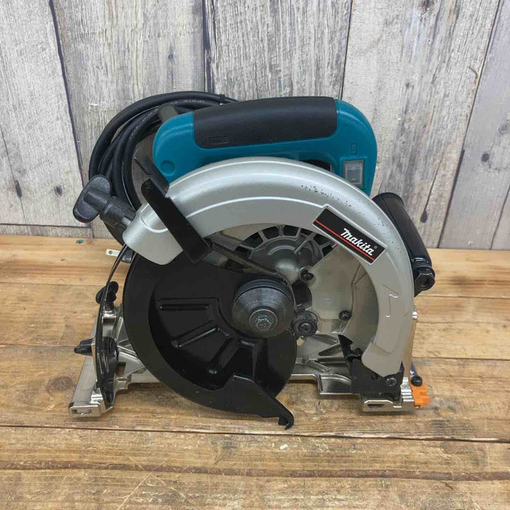 マキタ(makita) 際切丸のこ 5840BA 【東大和店】