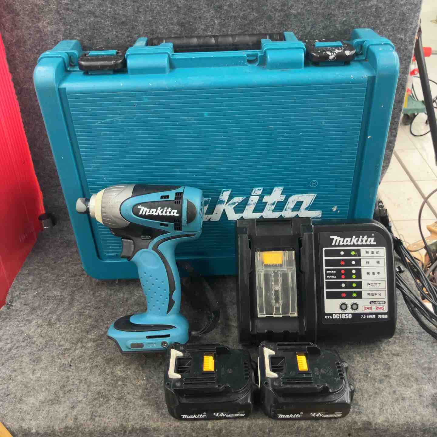 ★マキタ(makita) コードレスインパクトドライバー TD135DSHX【鴻巣店】 ☆マキタ(makita) コードレスインパクトドライバー TD135DSHX【鴻巣店