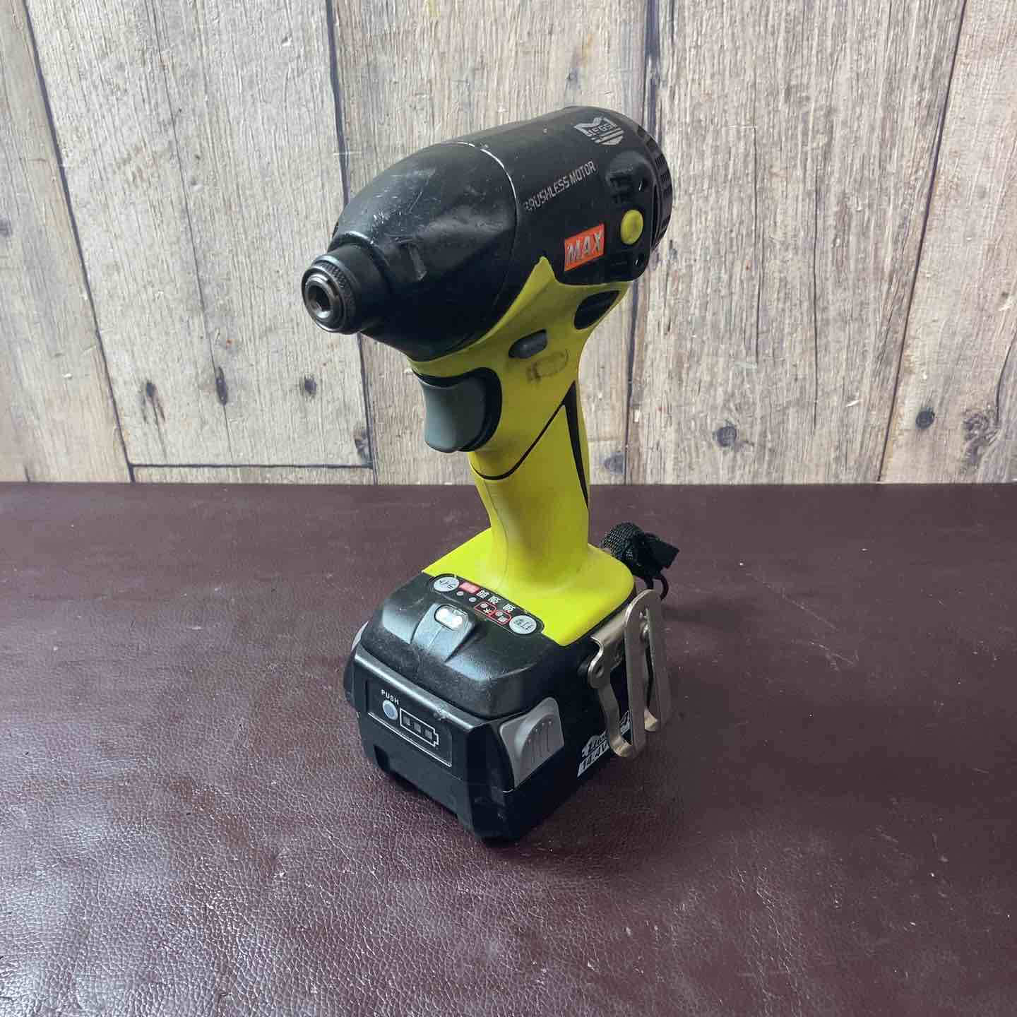 【中古品】 マックス(MAX) 充電式インパクトドライバ PJ-ID144 ライムグリーン バッテリー1個付属 【東大和店】 中古品】 マックス(MAX) 充電式インパクトドライバ PJ-ID144 ライム