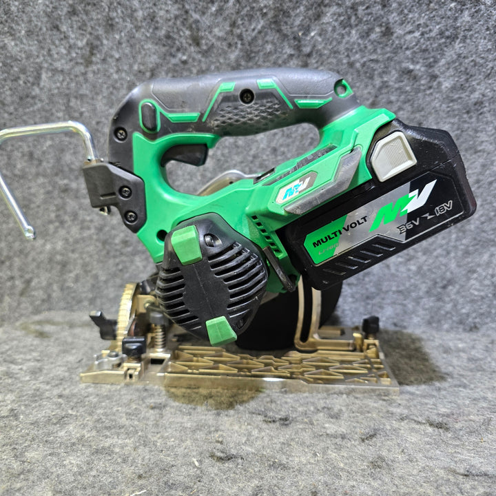 【中古品・マルチボルトバッテリー付き!】ハイコーキ(HIKOKI ※旧:日立工機) コードレス丸のこ C3605DB(NN)【桶川店】