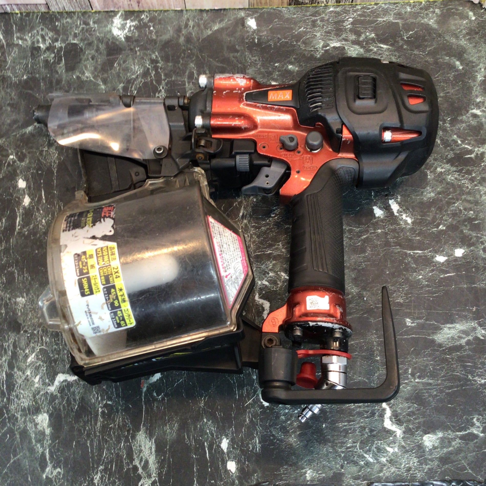 ☆マックス(MAX) 高圧エア釘打ち機 HN-90N5(D)-R【八潮店】 – アクト ☆マックス(MAX) 高圧エア釘打ち機 HN-90N5(D)-R【八潮店】 – アクト
