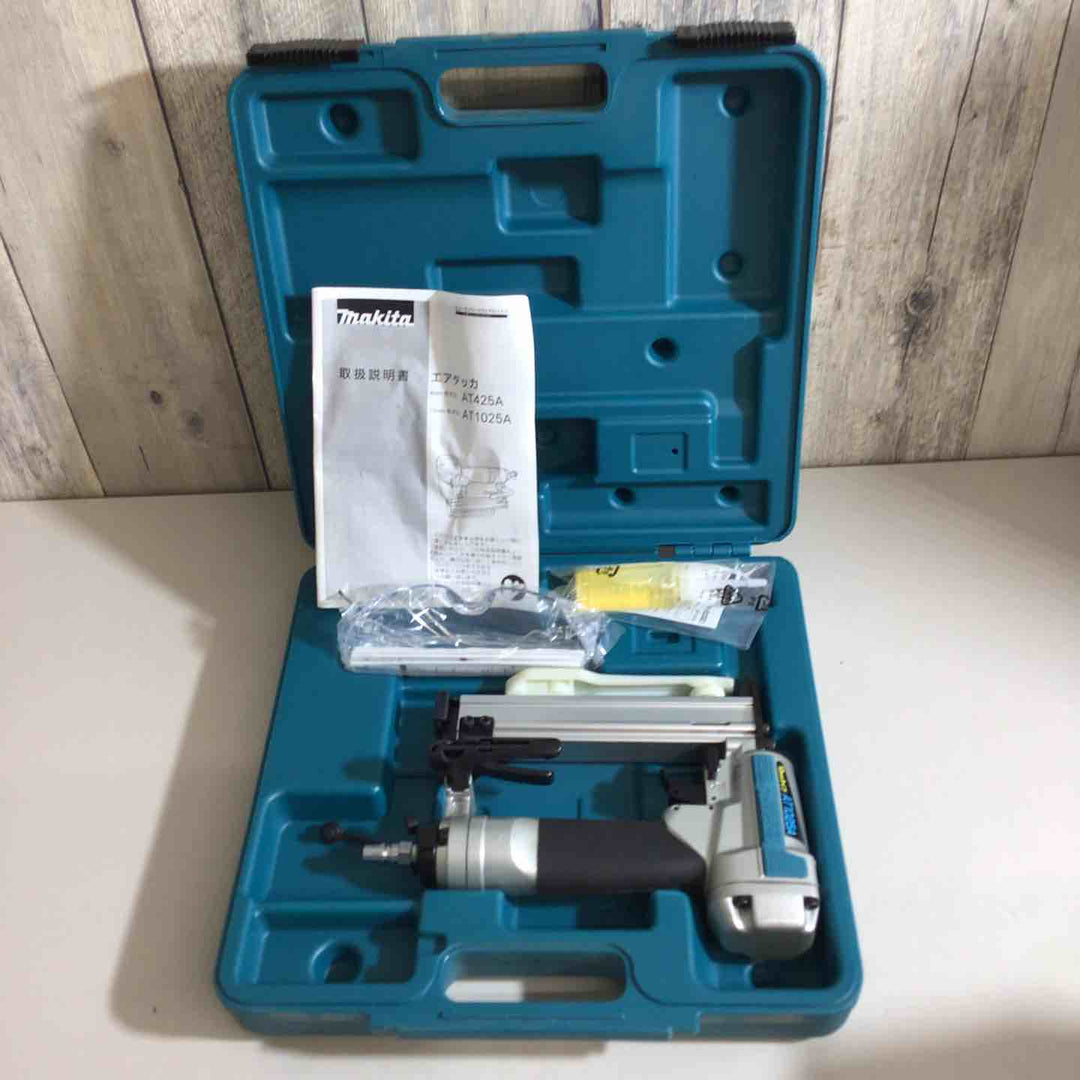 ◇マキタ(makita) 常圧エアタッカ 10mm AT1025AK【戸田店】
