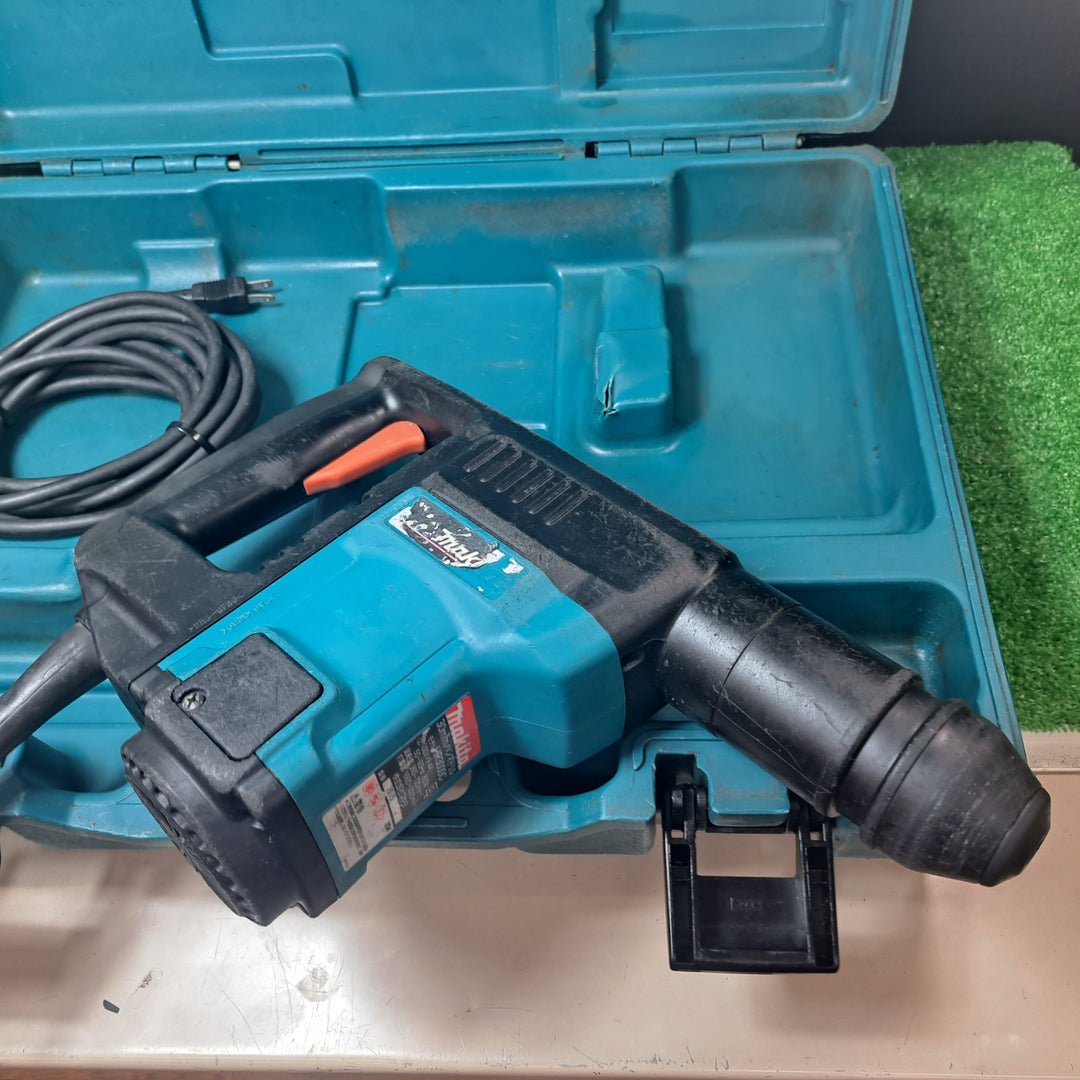 【中古品】◇マキタ(makita) ハンマドリル HR3000C【岩槻店】