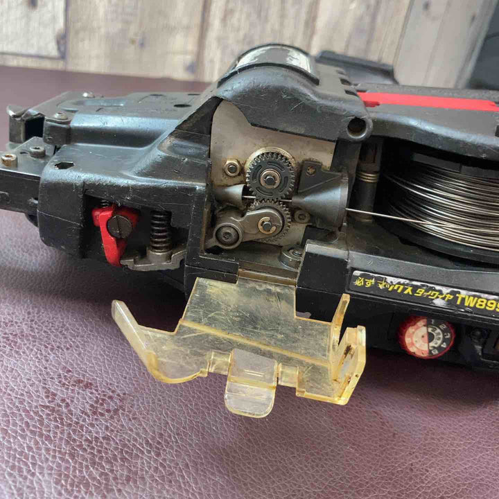 【中古品】 ◇マックス(MAX) 14.4V 鉄筋結束機 リバータイア RB-399A-HB2C 【東大和店】