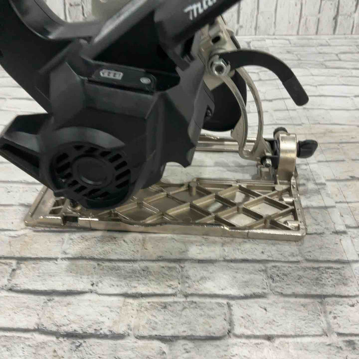 ★マキタ(makita) コードレスマルノコ HS474DZB【川口店】