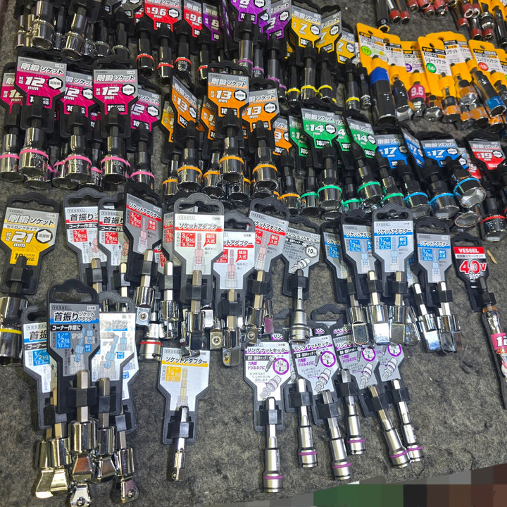 【未使用品・まとめ売り!】ソケットビット ソケットアダプター 軸足ソケット リングナットセッター 約211本 TOP VESSEL サイズ混合【桶川店】