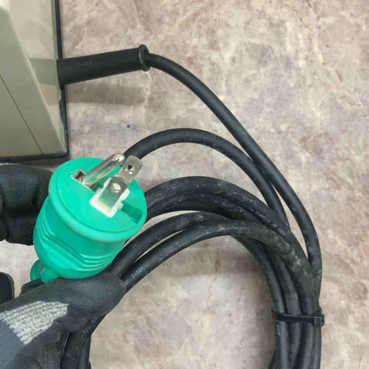 ☆マキタ(makita) 集じん機 411(P)【所沢店】