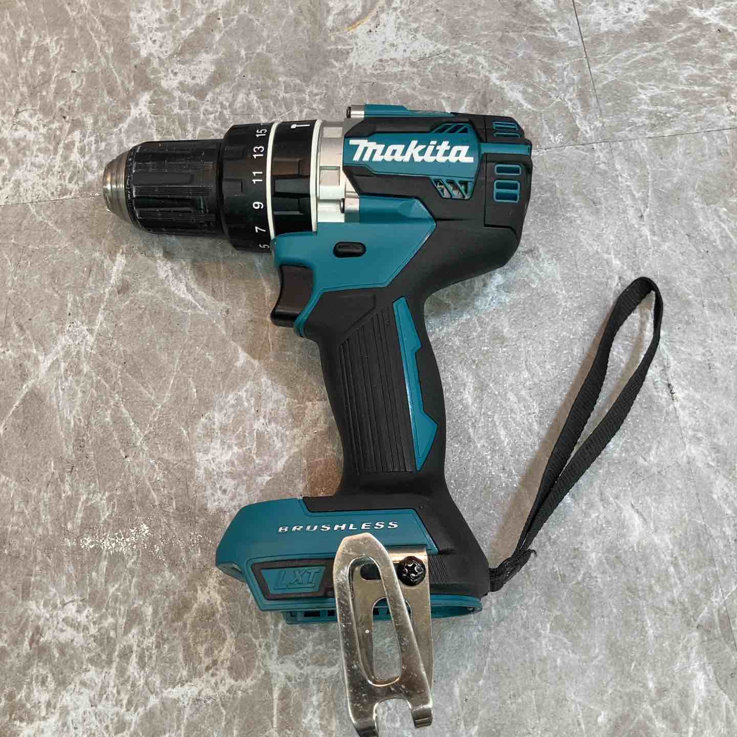 中古品】☆マキタ(makita) コードレス振動ドリルドライバー HP484DZ
