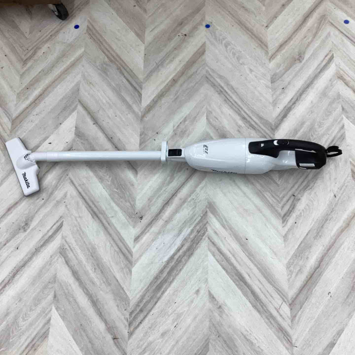 ☆マキタ(makita) コードレスクリーナー CL280FDZW【越谷店】