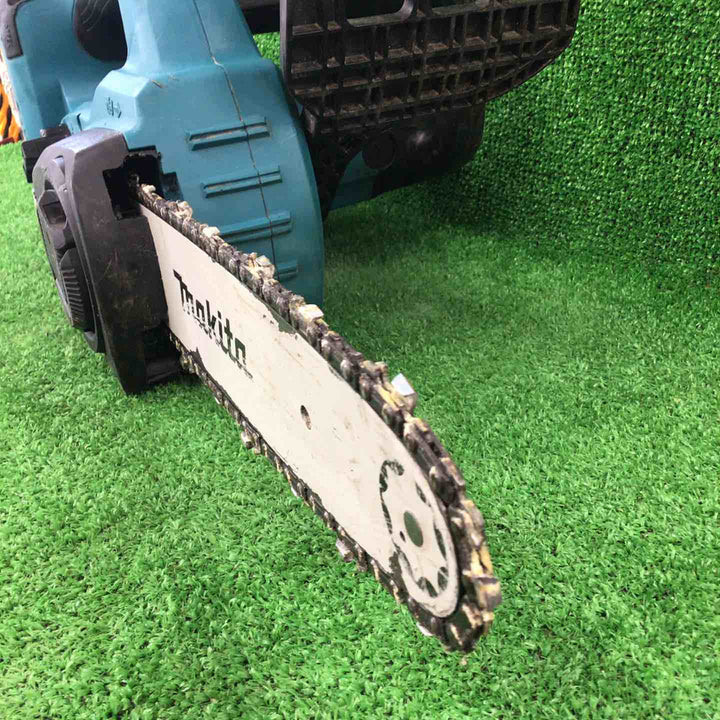 マキタ 充電式チェンソー本体のみ MUC252DZ【川崎店】