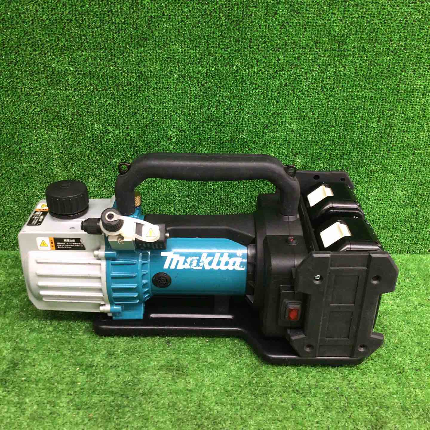 中古品】 マキタ/makita コードレス真空ポンプ VP181DZ 【鴻巣店