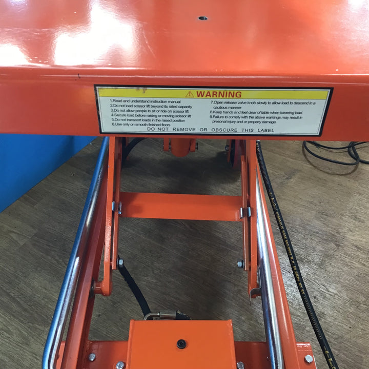 【中古美品/店頭受取り限定】メーカー・型式不明 油圧リフタ 750kg エアリフタ 2WAY リフトアップテーブル【岩槻店】