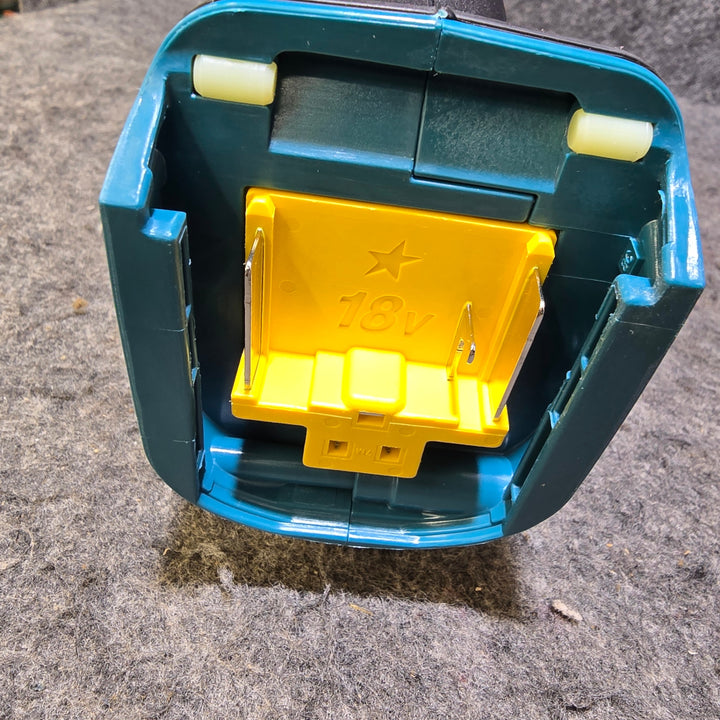 【未使用品】マキタ(makita) コードレスミニ生垣バリカン MUH267DRF【桶川店】