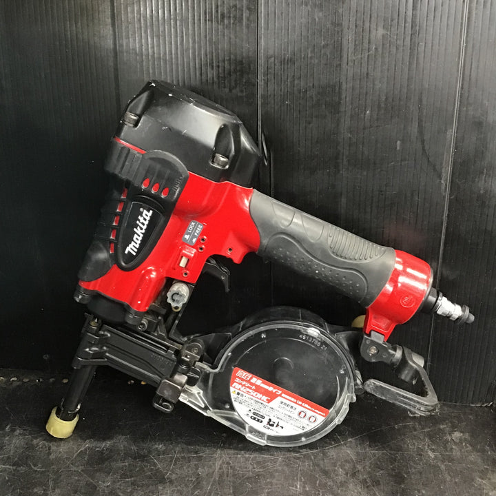 ★マキタ(makita) 高圧エア釘打ち機 AN250HC【草加店】