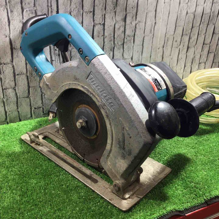 ◇マキタ(makita) 180mm カッタ 給水装置仕様 4107R ホース付き 【川口店】