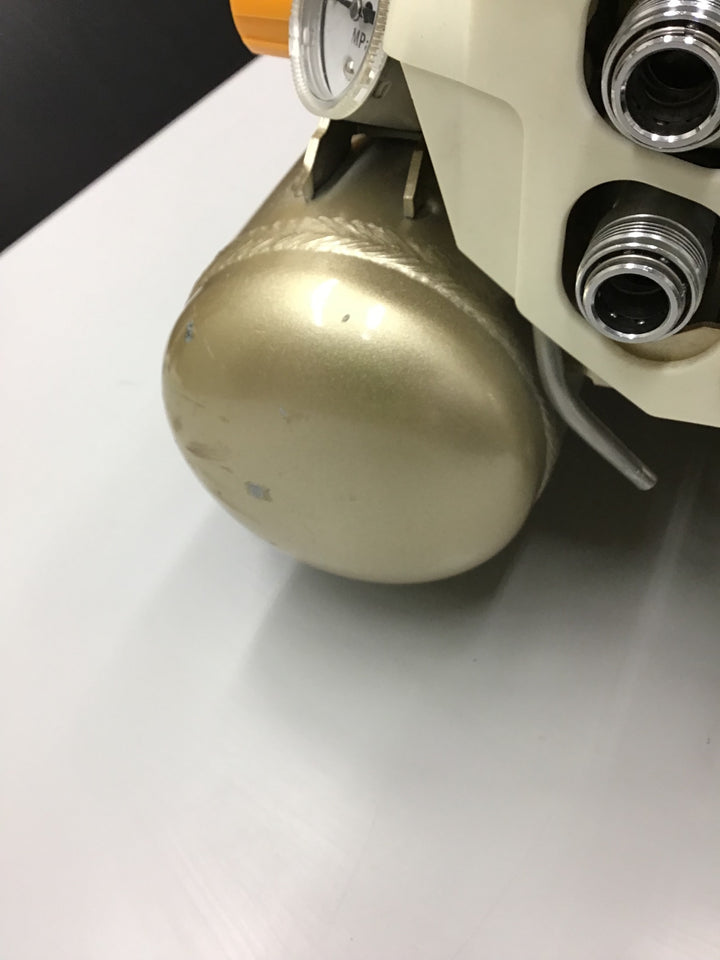 ★マックス(MAX) エアコンプレッサー AK-HL1110E【戸田店】