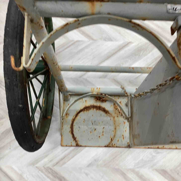 【店頭受取り限定】ハンドカー 30Kgボンベ 運搬車【越谷店】