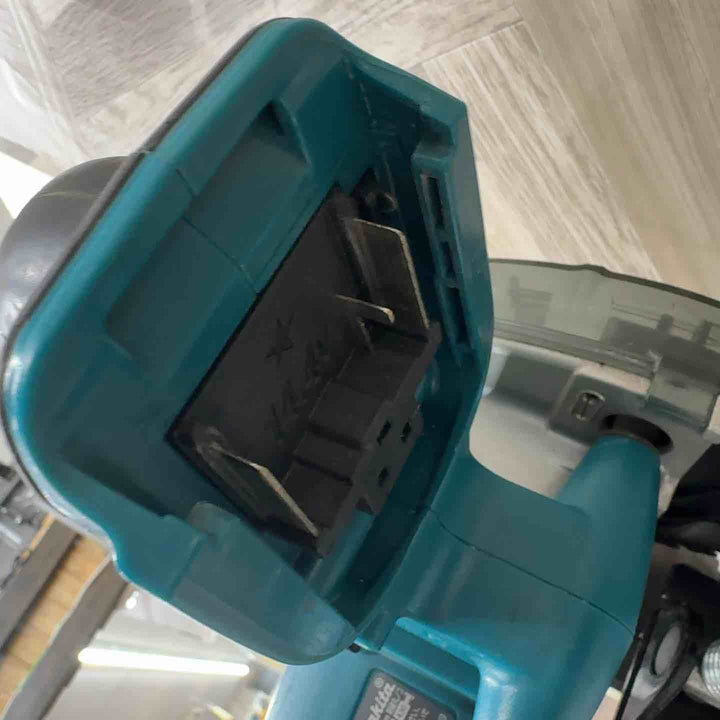 ◇マキタ(makita) 125mmコードレスチップソー切断機  LC540DZ【八潮店】