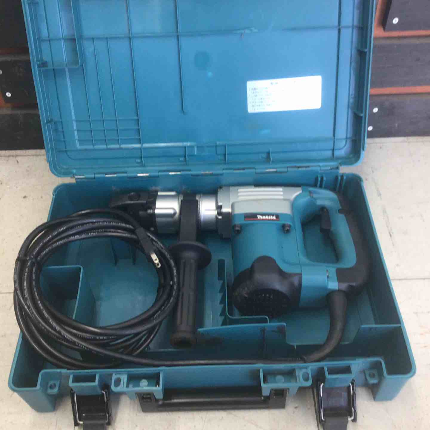 中古美品】 マキタ/makita 電動ハンマ HM0830 【鴻巣店】 – アクト 
