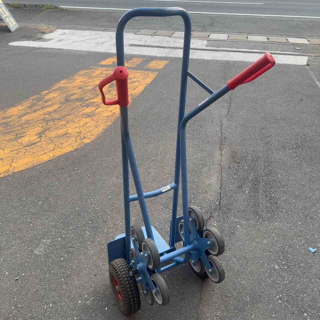 【さらに値下げしました!中古品・店頭受取り限定】 Fetra 12輪式階段台車 TK101 耐荷重:200kg ドイツ製 【桶川店】