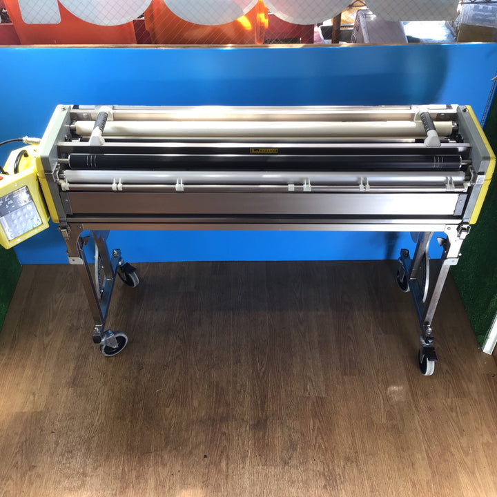 【店頭受取り限定】★極東産機 自動壁紙糊付機 PrimeμⅢ μ3【岩槻店】