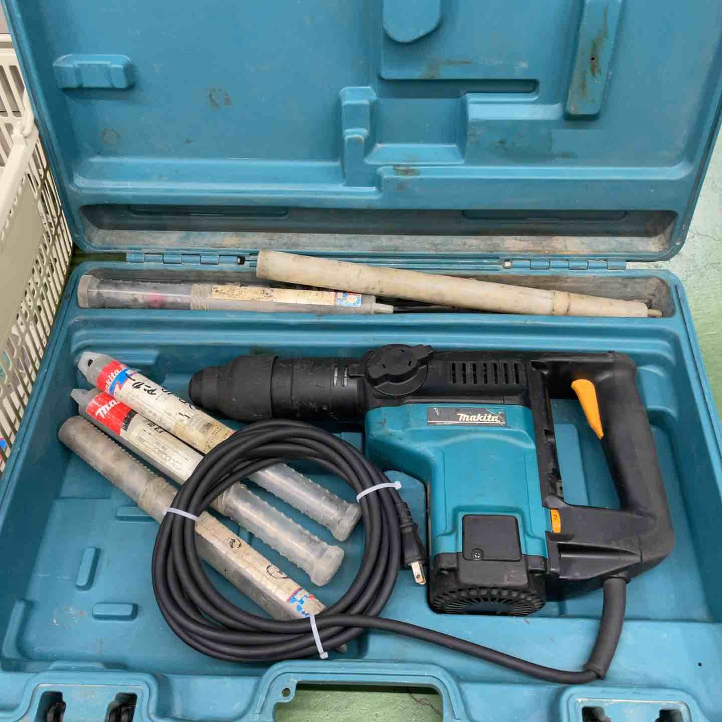 マキタ(makita) ハンマドリル HR4000C【桶川店】 マキタ(makita) ハンマドリル HR4000C【桶川店】 – アクトツール