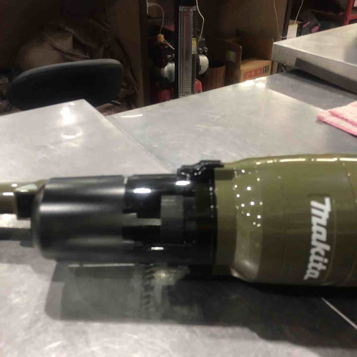 ★マキタ(makita) コードレスクリーナー CL286FDZO【川口店】