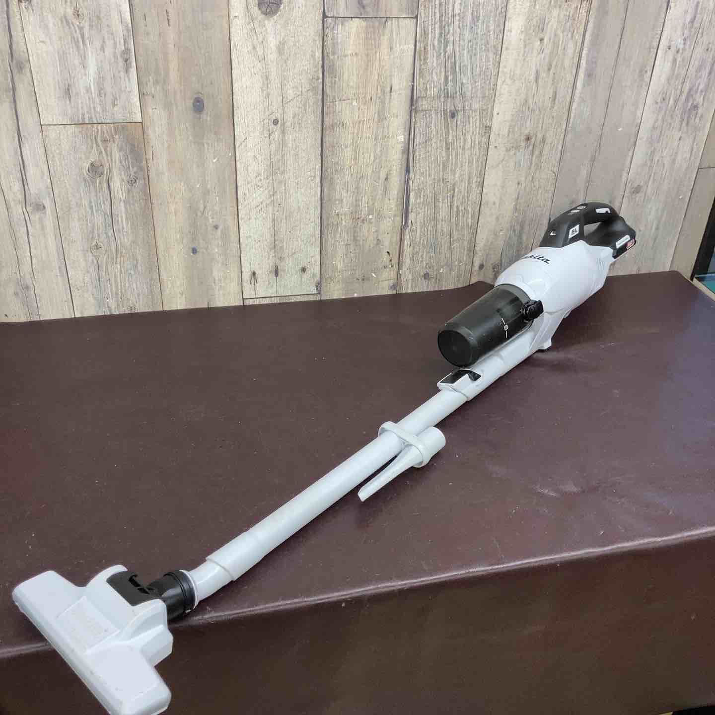 中古品】マキタ(makita) コードレスクリーナー CL003GZW【東大和店