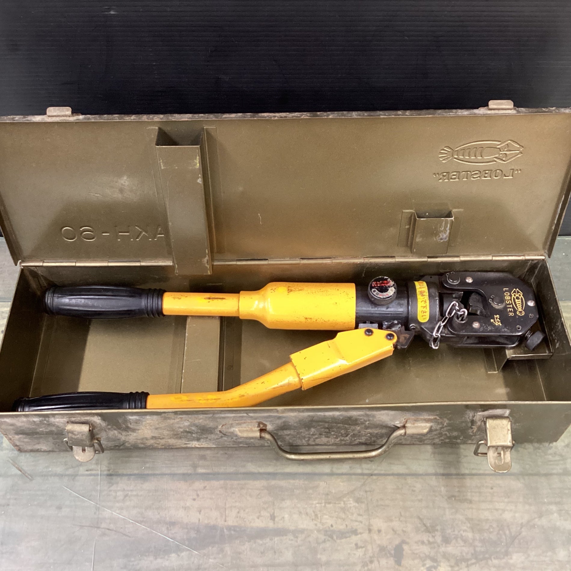 AKH-60N手動油圧式圧着工具 手動油圧式圧着工具 裸圧着端子・裸圧着スリーブ（P・B）用 AKH60N